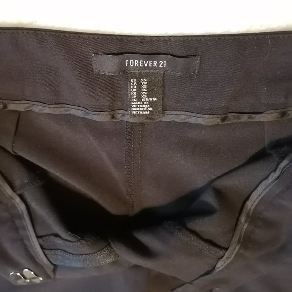 Forever 21, black dress ankle pants, size xs - Picture 7 of 10